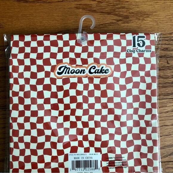 Moon Cake Croc Charms Nom Nom Yum Bundle NWT - Picture 5 of 6